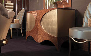 Luxury Palisander Wood Credenza